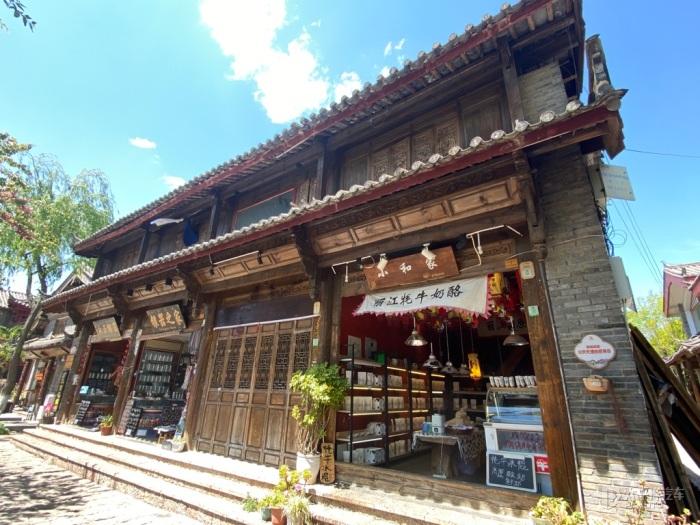 招商银行漳州分行开展“送福送春联”活动